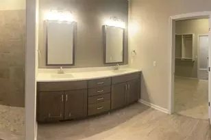 2426 Orion Cir, Green Bay, WI 54311 - Photo 8