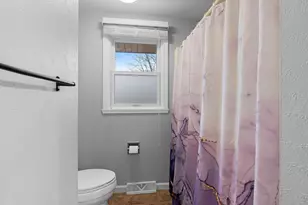 543 Delwiche Rd, Green Bay, WI 54302 - Photo 16