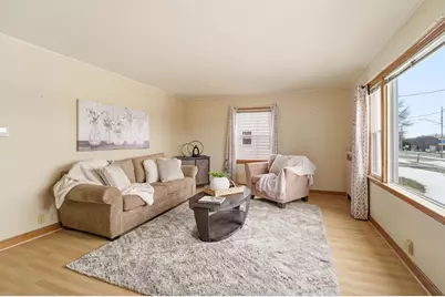 1127 Northland Avenue, Appleton, WI 54914 - Photo 4
