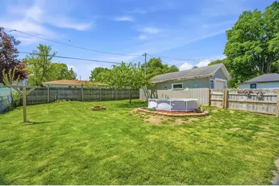 418 E Hancock Street, New London, WI 54961 - Photo 22