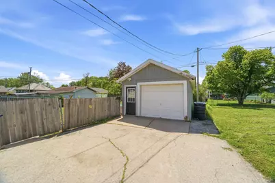 418 E Hancock Street, New London, WI 54961 - Photo 20
