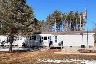 N1827 Shambeau Ct, Waupaca, WI 54981 - Photo 18