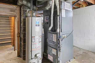 927 Spence St, Green Bay, WI 54304 - Photo 30