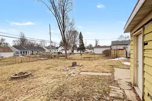 927 Spence St, Green Bay, WI 54304 - Photo 34