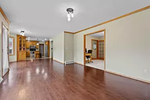 2443 Ravine Ct, Green Bay, WI 54313 - Photo 26