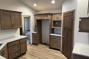 3716 Edwina Dr, De Pere, WI 54115 - Photo 12