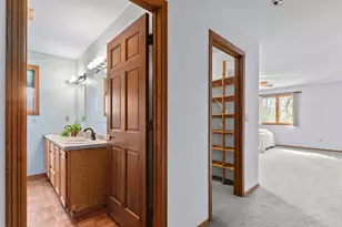 419 Maple Ln, Neenah, WI 54956 - Photo 32