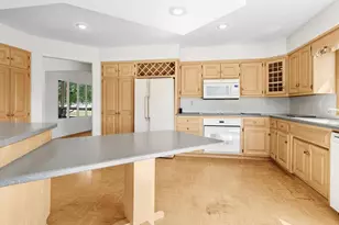 535 E Vine Ct, Sturgeon Bay, WI 54235 - Photo 18