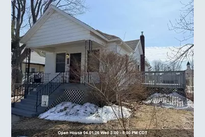 813 12th Avenue, Menominee, MI 49858 - Photo 1