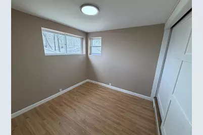 745 Carver Lane, Menasha, WI 54952 - Photo 2