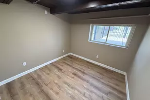 745 Carver Ln, Menasha, WI 54952 - Photo 12