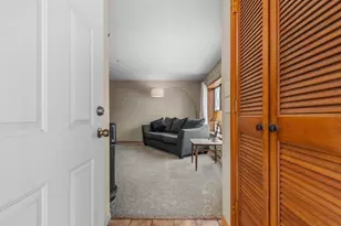 1021 Wishart Ave, De Pere, WI 54115 - Photo 4