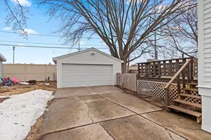 209 Oxford Ave, Green Bay, WI 54303 - Photo 54