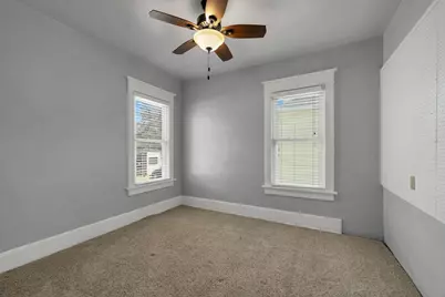 866 Howard Street, Green Bay, WI 54303 - Photo 20