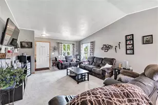 430 Steno Trail, Pulaski, WI 54162 - Photo 18