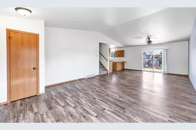 430 Steno Trail, Pulaski, WI 54162 - Photo 2