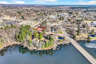 1009 Riverside Dr, Waupaca, WI 54981 - Photo 38