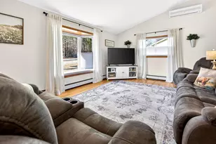 1009 Riverside Dr, Waupaca, WI 54981 - Photo 8