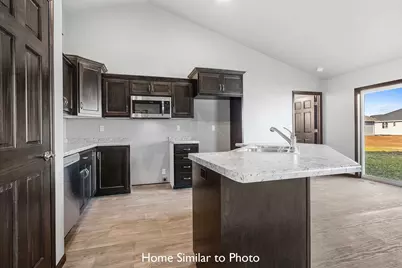 1728 Betty Jean Lane, Green Bay, WI 54313 - Photo 8