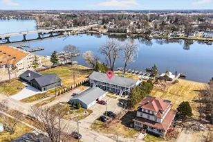 247 S 1st St, Winneconne, WI 54986 - Photo 22