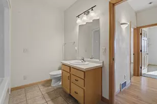 4724 N Fallview Ln, Appleton, WI 54913 - Photo 14