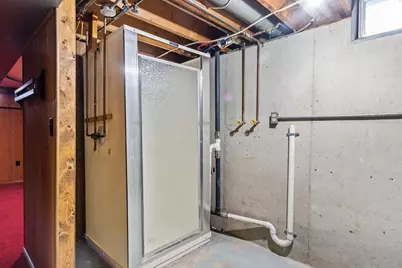 1645 Crestview Drive, Oshkosh, WI 54904 - Photo 48