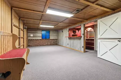 1645 Crestview Drive, Oshkosh, WI 54904 - Photo 44