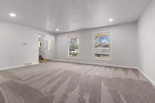 1645 Crestview Dr, Oshkosh, WI 54904 - Photo 28