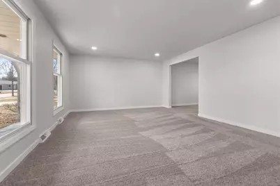 1645 Crestview Drive, Oshkosh, WI 54904 - Photo 30