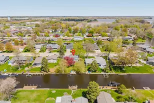 917 Windward Ct, Oshkosh, WI 54901 - Photo 54