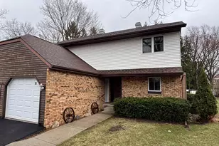 40 Concord Dr, Fond du Lac, WI 54935 - Photo 1