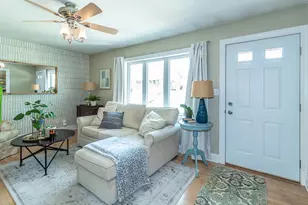 1406 Lawrence St, New London, WI 54961 - Photo 4