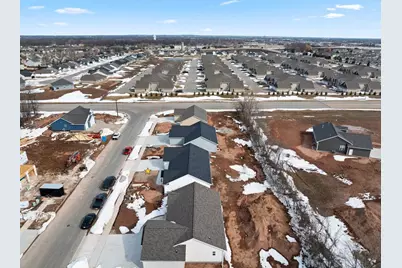 N9278 Constellation Drive, Appleton, WI 54915 - Photo 4