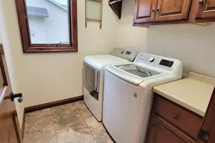 N9039 Spring Valley Rd, Menasha, WI 54952 - Photo 12