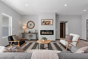 2652 Lawrence Ln, Neenah, WI 54956 - Photo 4