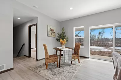 2652 Lawrence Lane, Neenah, WI 54956 - Photo 8