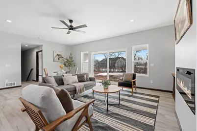 2652 Lawrence Lane, Neenah, WI 54956 - Photo 2