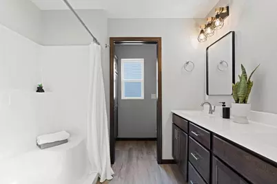 2652 Lawrence Lane, Neenah, WI 54956 - Photo 28