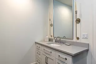 2411 Loxley Ct, Suamico, WI 54173 - Photo 60
