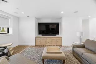 2411 Loxley Ct, Suamico, WI 54173 - Photo 48