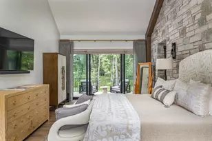 2411 Loxley Ct, Suamico, WI 54173 - Photo 32