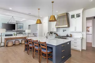 2411 Loxley Ct, Suamico, WI 54173 - Photo 8