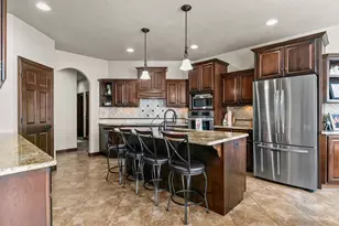 8065 Golden Primrose Cir, Neenah, WI 54956 - Photo 6