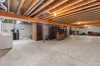 8065 Golden Primrose Circle, Neenah, WI 54956 - Photo 30