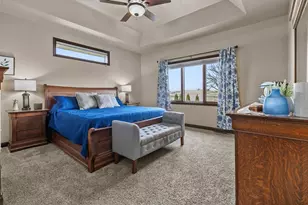 8065 Golden Primrose Cir, Neenah, WI 54956 - Photo 12