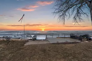 4813 Edgewater Beach Rd, Green Bay, WI 54311 - Photo 2
