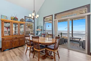 4813 Edgewater Beach Rd, Green Bay, WI 54311 - Photo 16