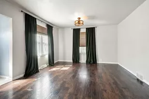 1542 9th St, Green Bay, WI 54304 - Photo 4