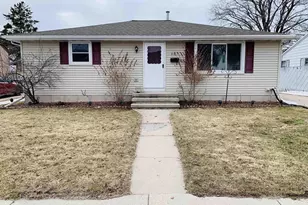 901 Park St, Green Bay, WI 54303 - Photo 1
