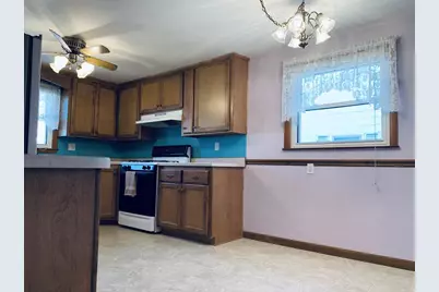 901 Park Street, Green Bay, WI 54303 - Photo 8